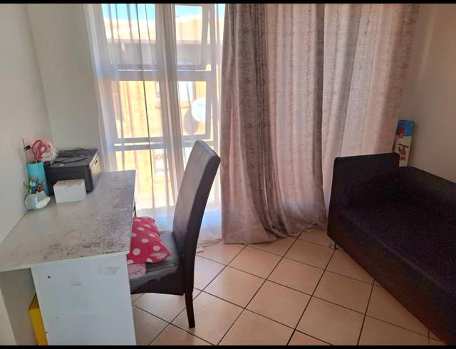 3 BEDROOM SECTIONAL TITLE FOR SALE IN GREENHILLS